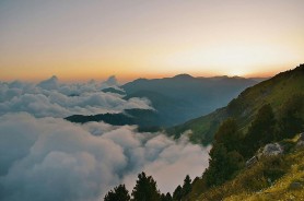 反差大赛热议合集：一波连招到底算不算？今晚真的绷不住太狠了带你看全，看完你就明白